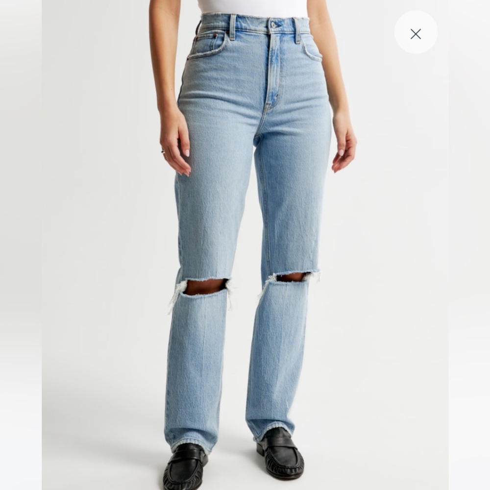 Abercrombie & Fitch Ultra High Rise 90s Straight Jean